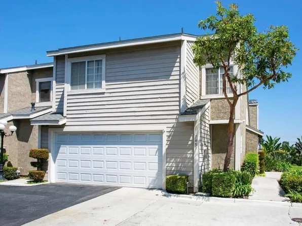7451 Skyline Dr, Stanton, CA 90680
