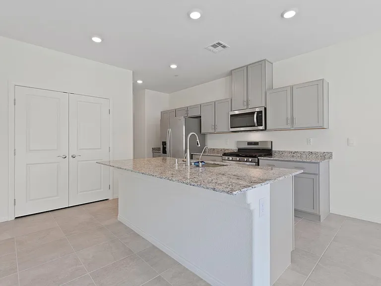 412 Canary Song Dr — Photo 9