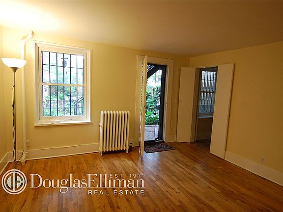 5th image of 130 Dean St APT 1