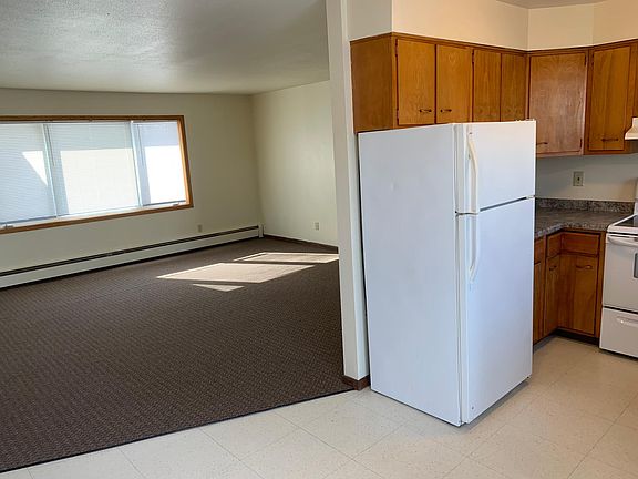 4th image of 3307 14th St N APT 4