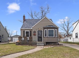 1861 Larkmoor Blvd, Berkley, MI 48072