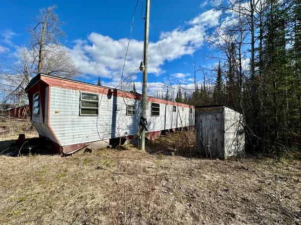 2977 N Black River Rd, Cheboygan, MI 49721