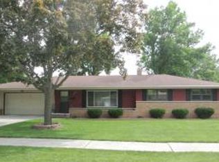1714 Fiesta Ln, Green Bay, WI 54302