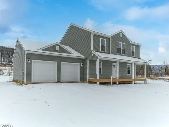 25 Mifflin Ave, Nescopeck, PA 18635