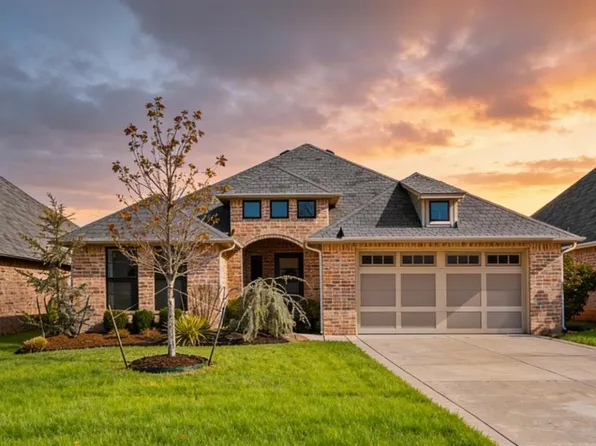 5040 Pont Neuf Rd, Edmond, OK 73034