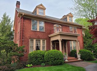 809 E Main St, Waynesboro, PA 17268