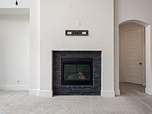 4th image of 18014 Blu Terrace Dr