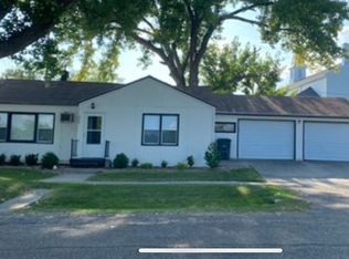222 4th St, Riverdale, ND 58565