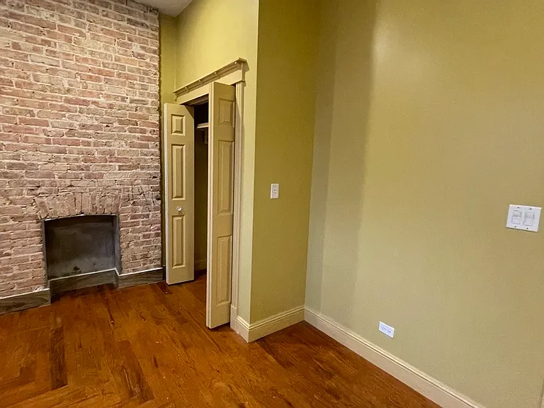 3341 W Walnut St #1 — Photo 8