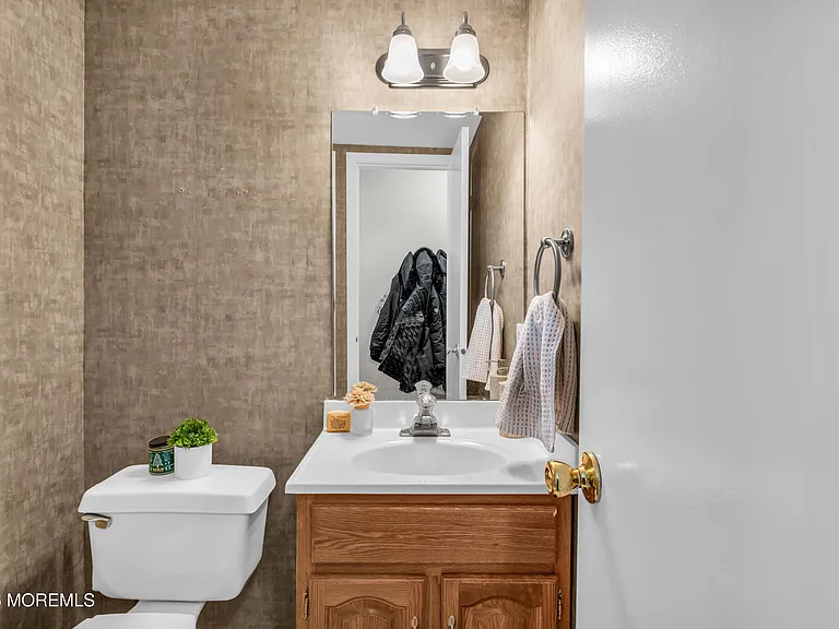 21 Dawn Ct — Photo 5
