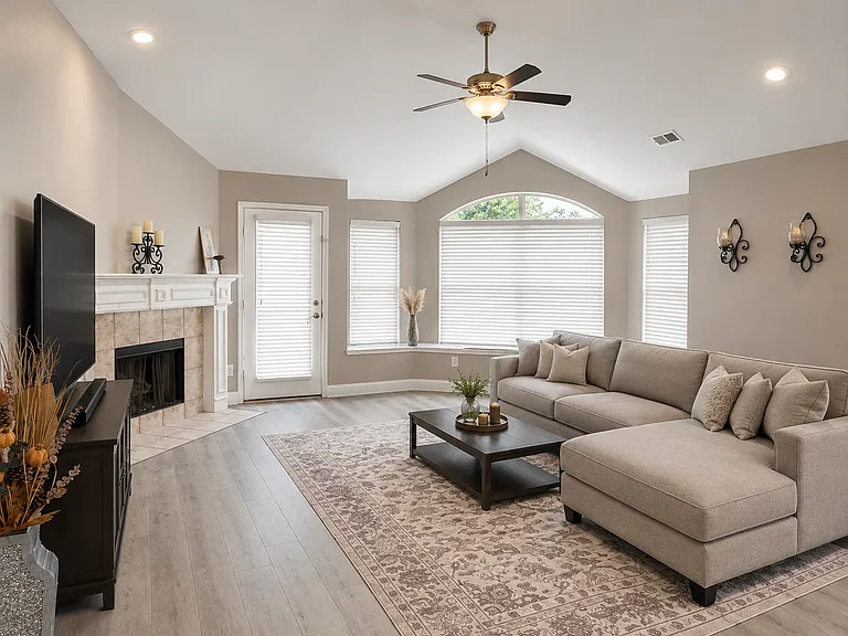 9901 Laurel Ln — Photo 10