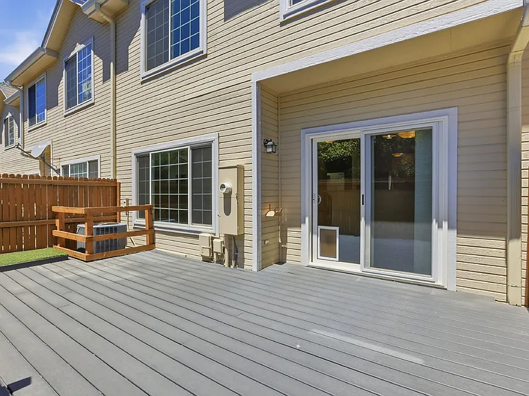 241 N Quari St — Photo 32