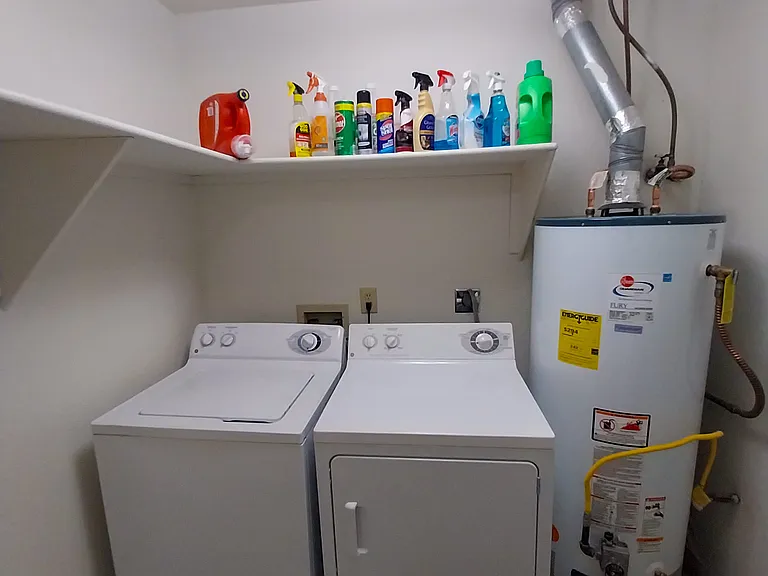 4100 E Mission Ln #D — Photo 17