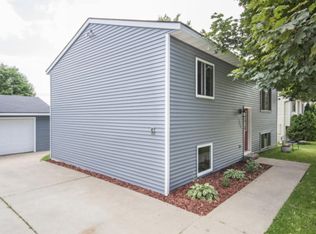 3842 9th Ave SW, Rochester, MN 55902