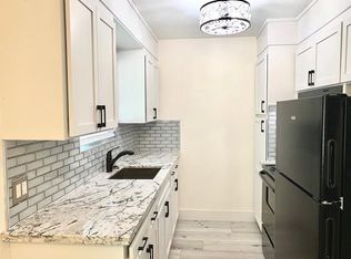 2311 U St, Sacramento, CA 95818
