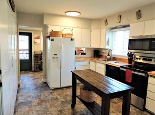 1420 W Jefferson Ave, Saint maries, ID 83861