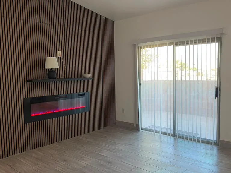 2050 Los Feliz St #102 — Photo 5