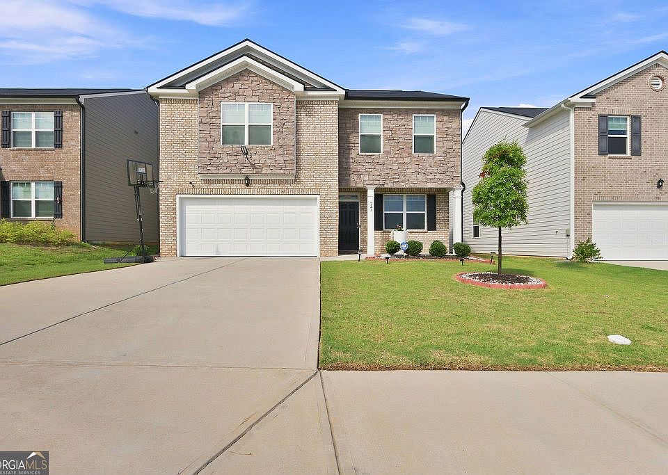 1st image of 723 Millwood Dr