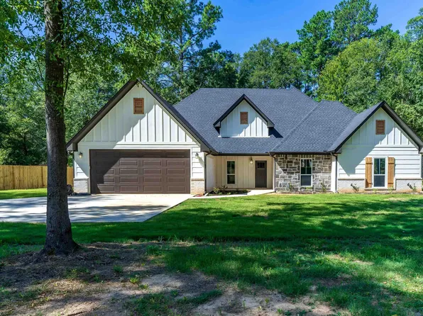 2469 Walkers Mill Rd, Hallsville, TX 75650