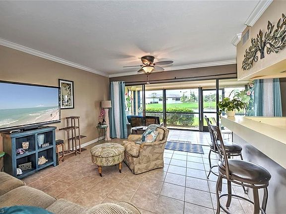 4th image of 5830 Trailwinds Dr APT 812