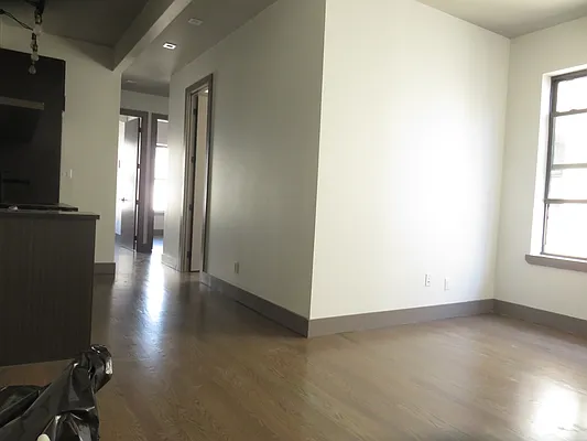 Rented by Rennit Inc. | media 56