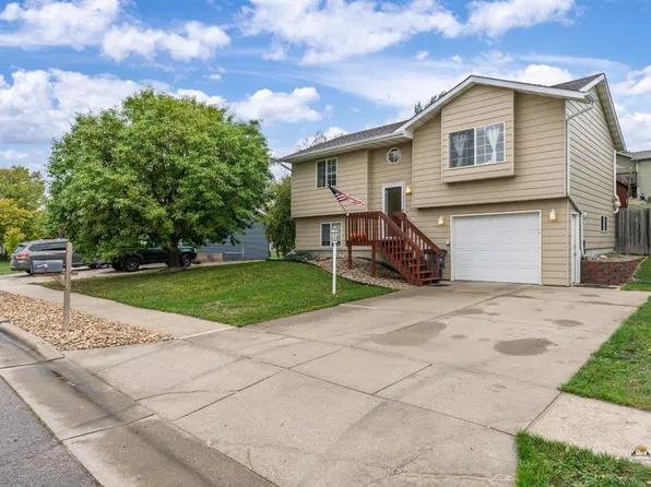 1013 Ziebach St, Rapid City, SD 57703