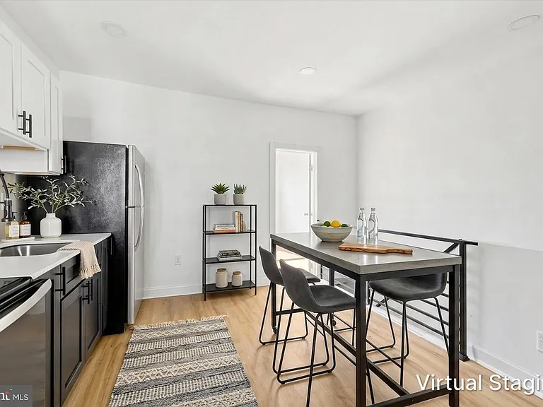 2046 S Norwood St #2 — Photo 15