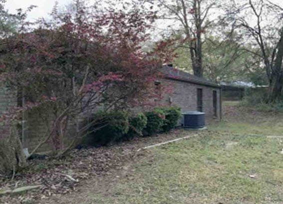 3rd image of 810 Linton Lanier Ln