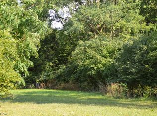 Columbia, Olmsted Falls, OH 44138