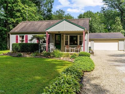 140 N Meadowbrook Dr, Leavittsburg, OH, 44430