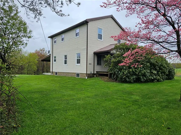 1903 Sandy Lake Grove City Rd, Jackson Center, PA 16133