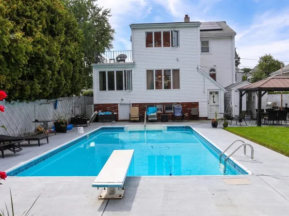 64 Sprague St, Revere, MA 02151