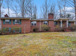 811 Parkwood Rd, Shelby, NC 28150