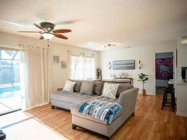 1901 SW Ember Street, Port St Lucie, FL 34953