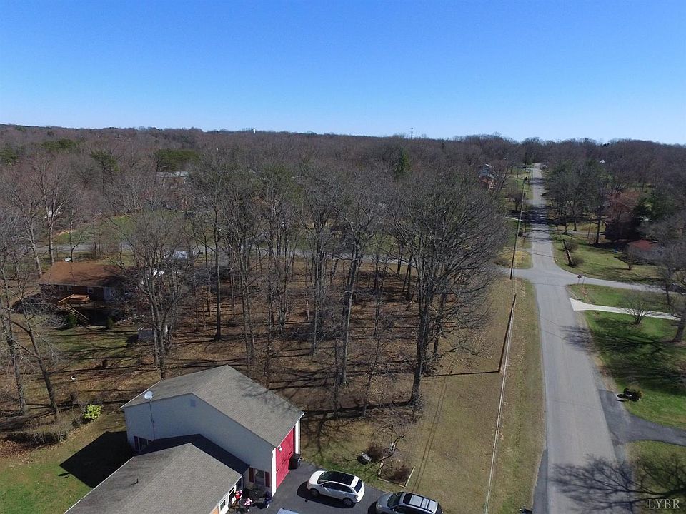 1st image of Laurel Dr