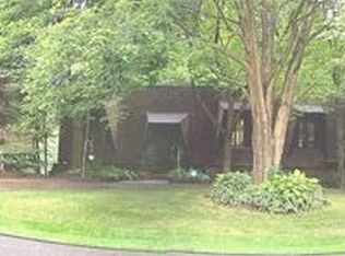 5021 Greenbrier Dr, Girard, OH