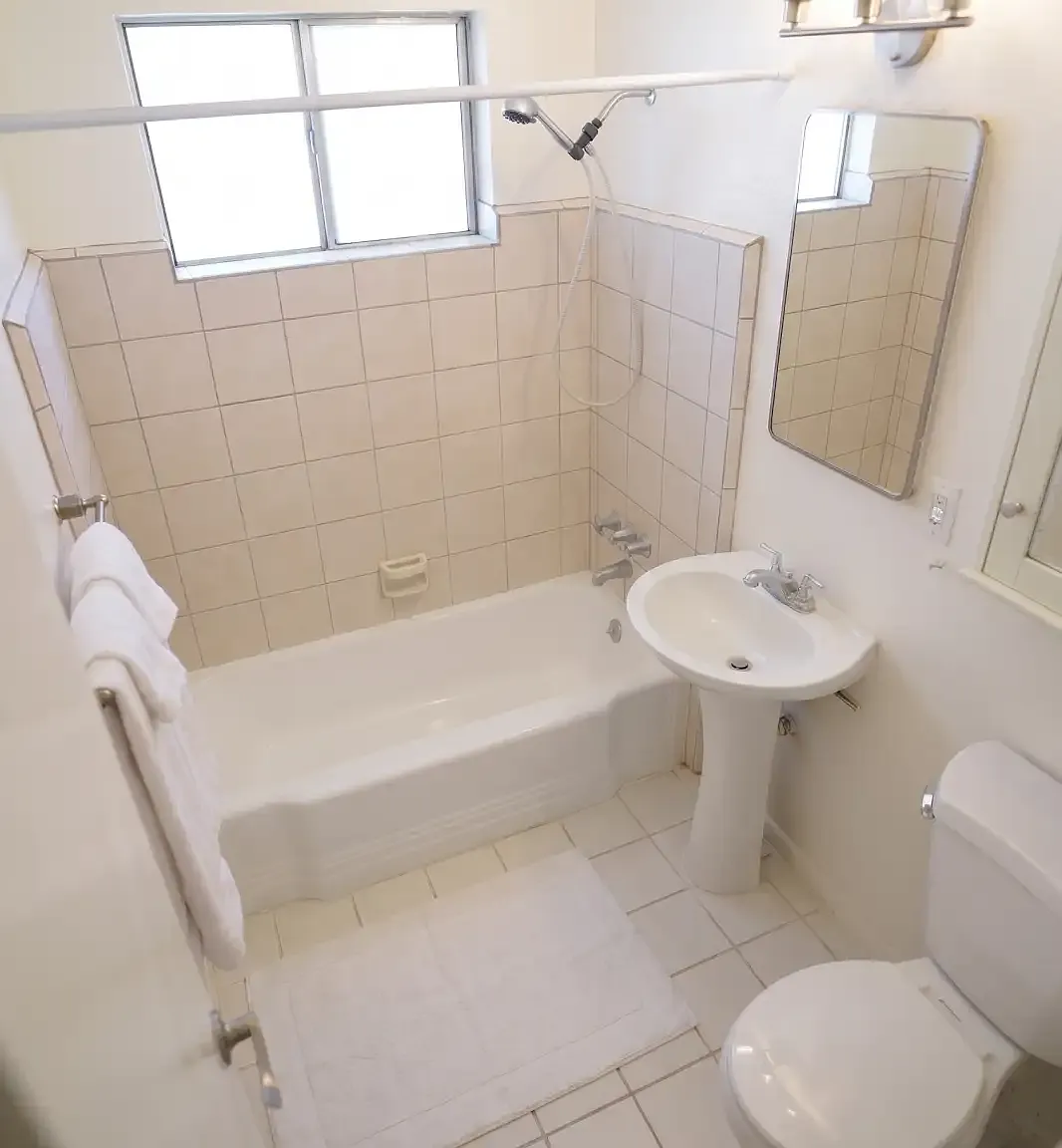 2 bed, $1,895 — Photo 4