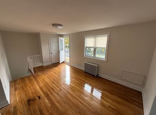 67-12 Cloverdale Blvd #B, Oakland Gardens, NY 11364
