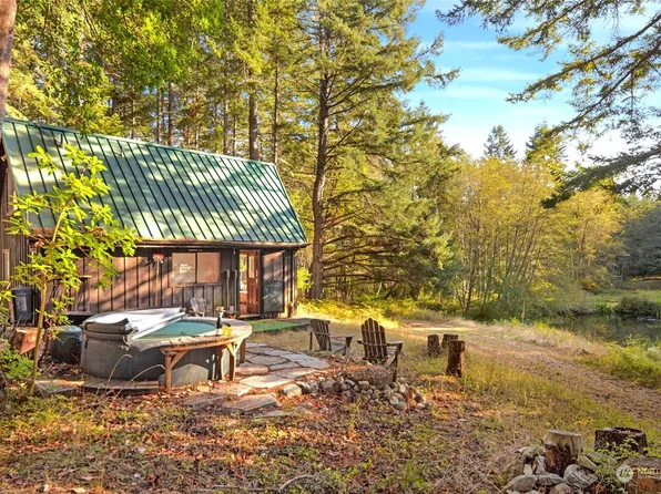 1057 Prohaska Road, Friday Harbor, WA 98250