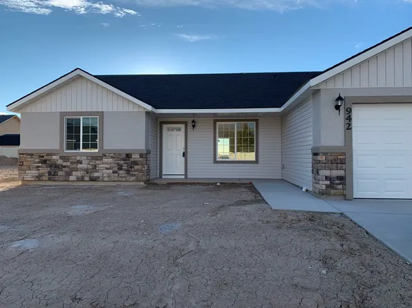 841 Waveland Ave, Filer, ID 83328