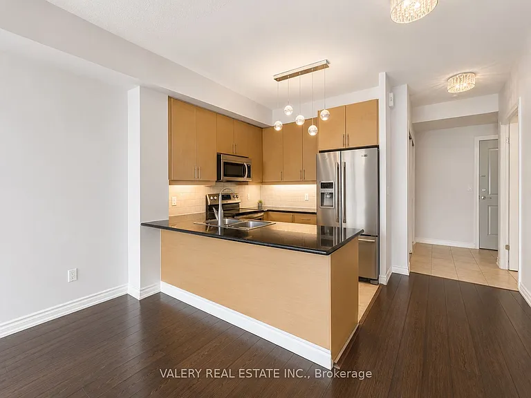 133 Wynford Dr #304 — Photo 3