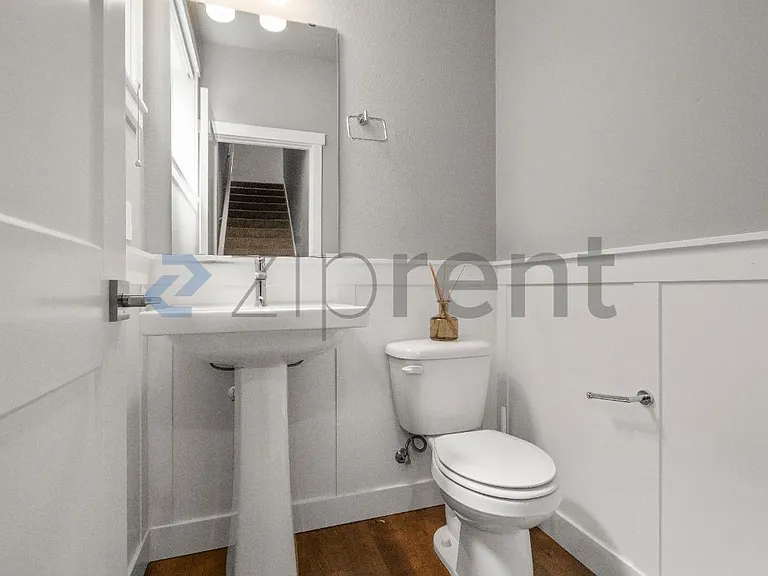 3356 Amak Ln — Photo 26