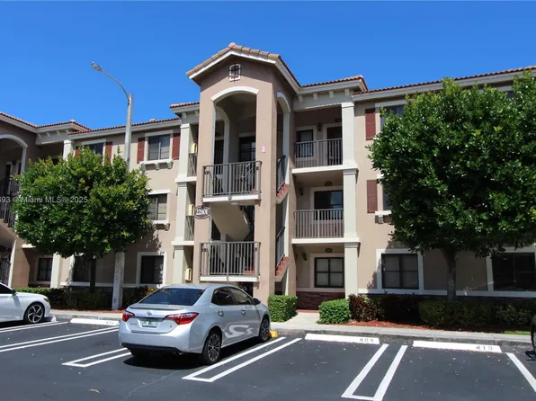 22801 SW 88th Pl Unit 205, Cutler Bay, FL 33190