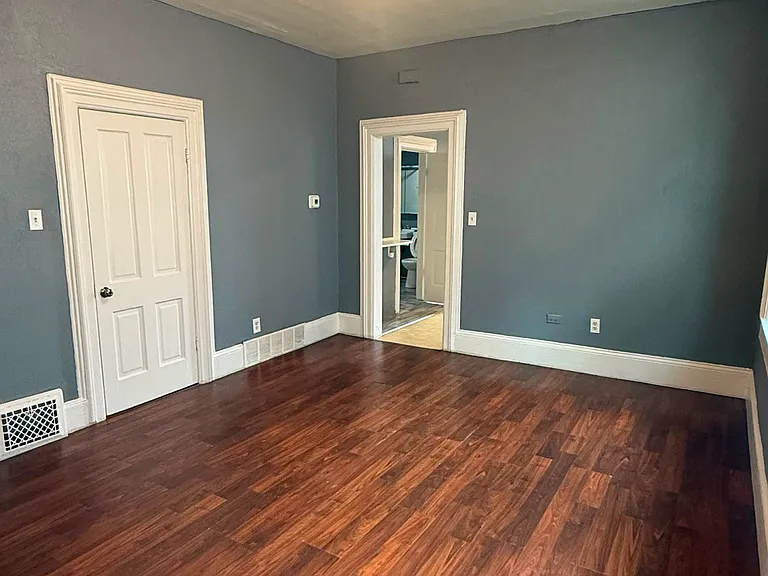 1408 W Greenfield Ave #1408 — Photo 2