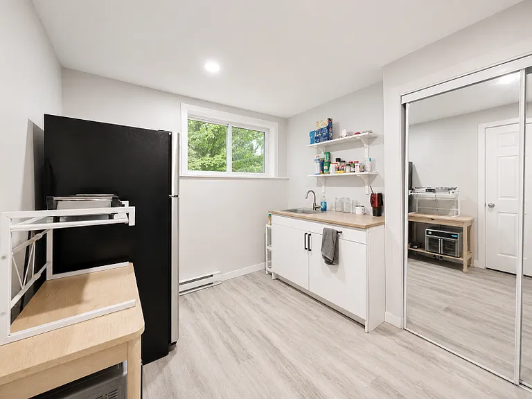 2610 Draper Ave #2 — Photo 2