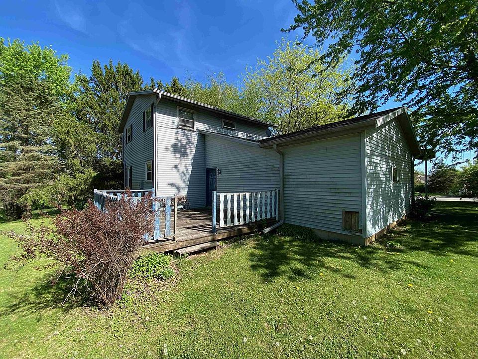 2nd image of 400 Linda Road