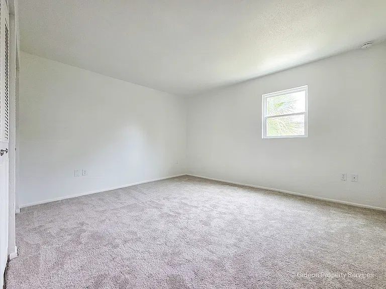 711 SW 75th St #106 — Photo 34