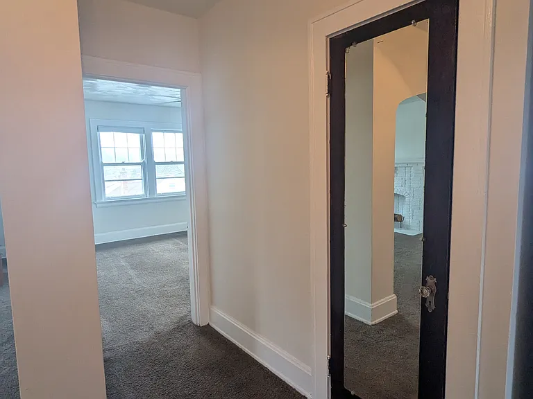 3943 King Pl #2 — Photo 11