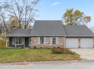 1192 Ridgeview Ct, Avon, IN 46123