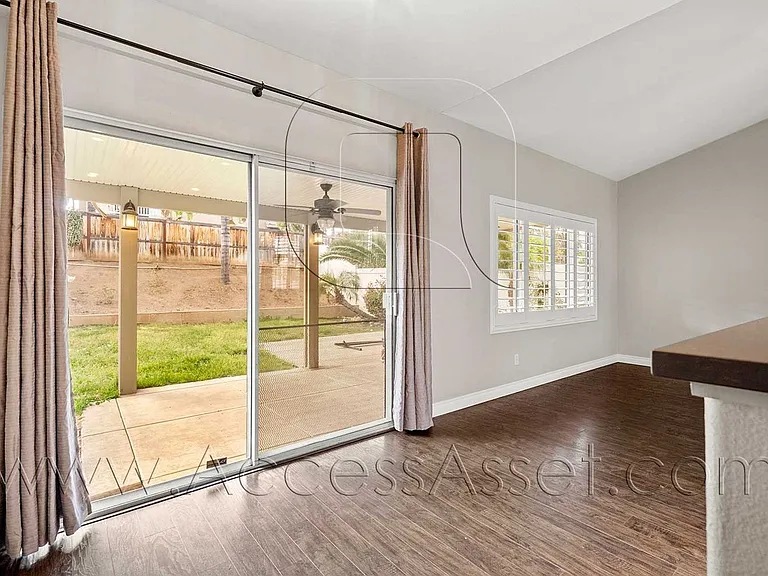 3324 Willow Park Cir — Photo 13